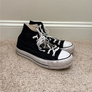 Black platform Converse